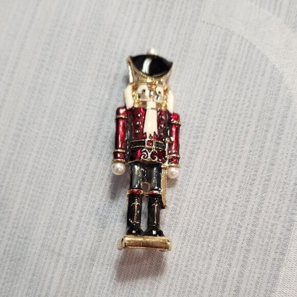 Jewelry - Vintage Nutcracker pin/brooch